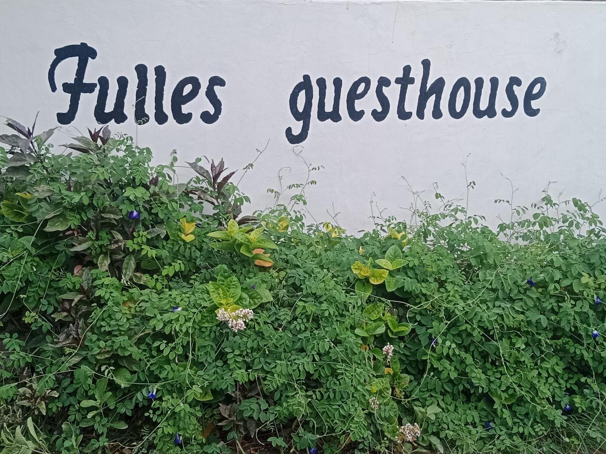 Fullesguesthouse Gili Trawangan Exterior photo